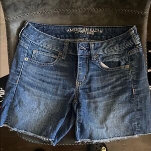 American Eagle Outfitters Women's Blue Denim Shorts